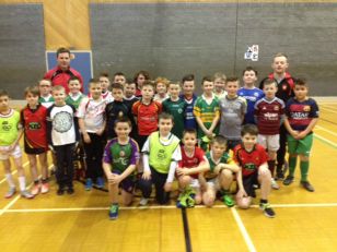 P6 and P7 footballers attend gaelic blitz